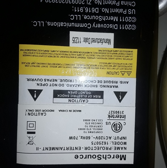 Projector - Picture 3 of 3